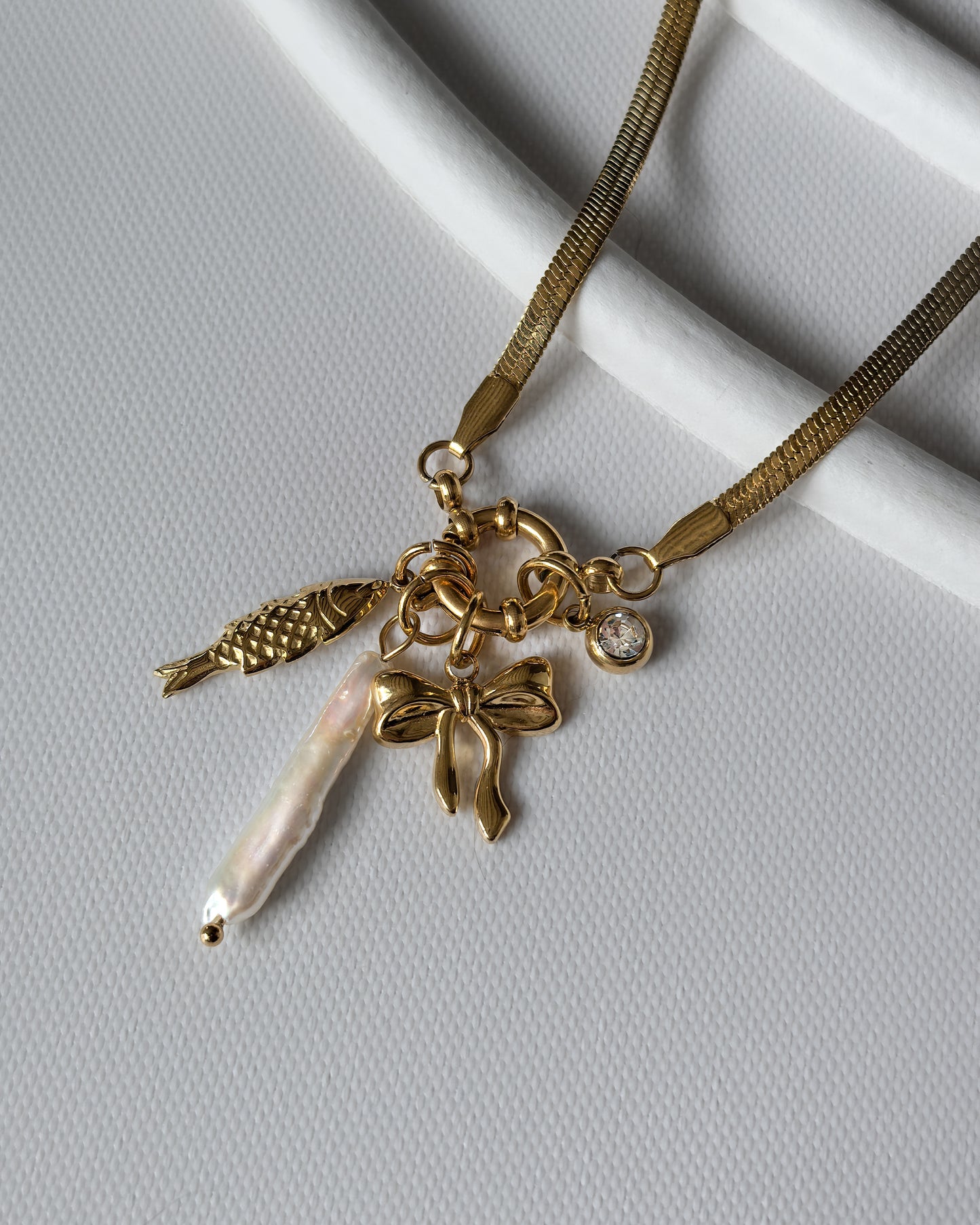 Cutesy Ribbon Charm