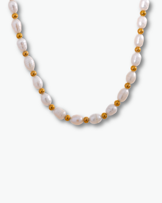 Elia Necklace