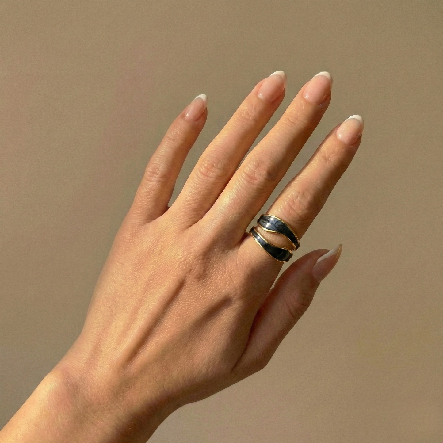 Abstract Aura Ring