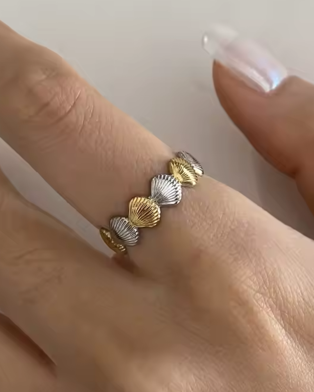 Lioré Ring